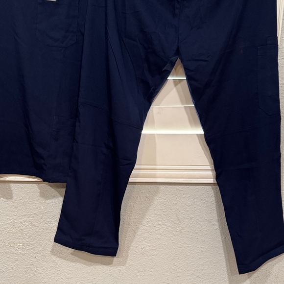 Figs Deep Blue Medical Scrub Set - Picture 8 of 9